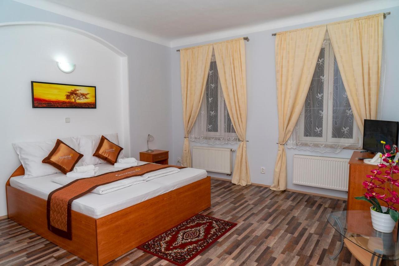 Sunshine Pension Karlovy Vary Exterior photo